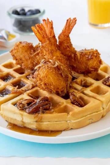 Shelias Bar & Grille About